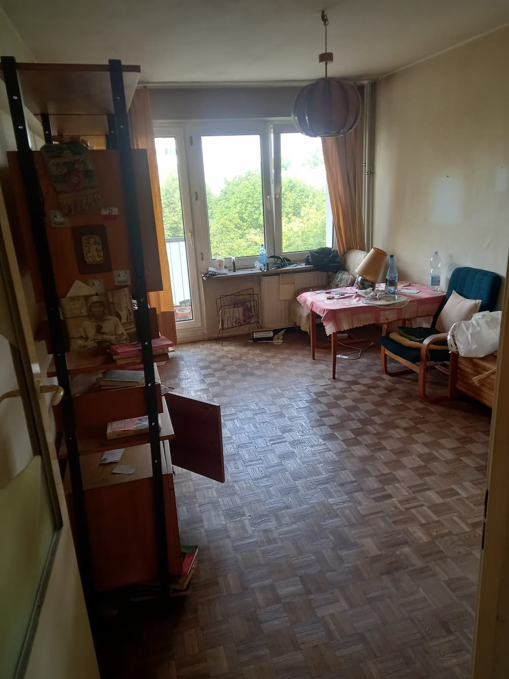 skucie podłogi przed remontem (1) skucie podłogi przed remontem